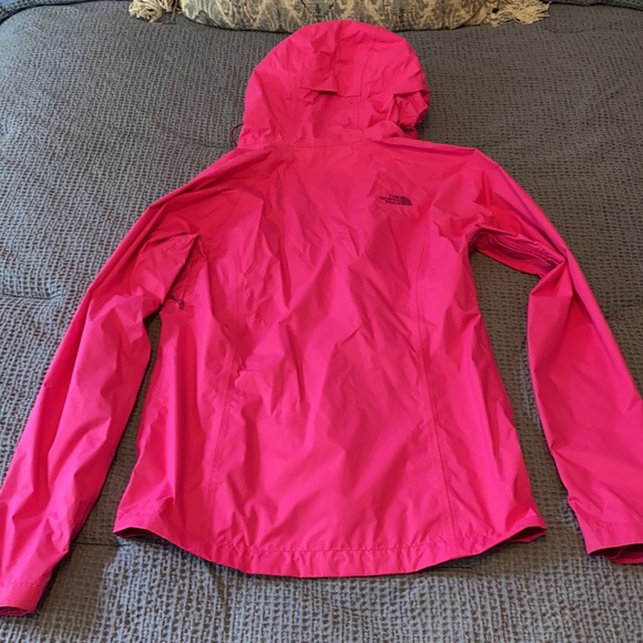 North Face Rain Jacket - Picture 4 of 4